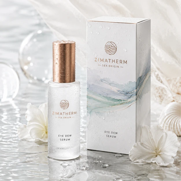 Eye Dew Serum ZIMATHERM Sea Origin с коробкой, цветами, стеклом и водными отражениями.